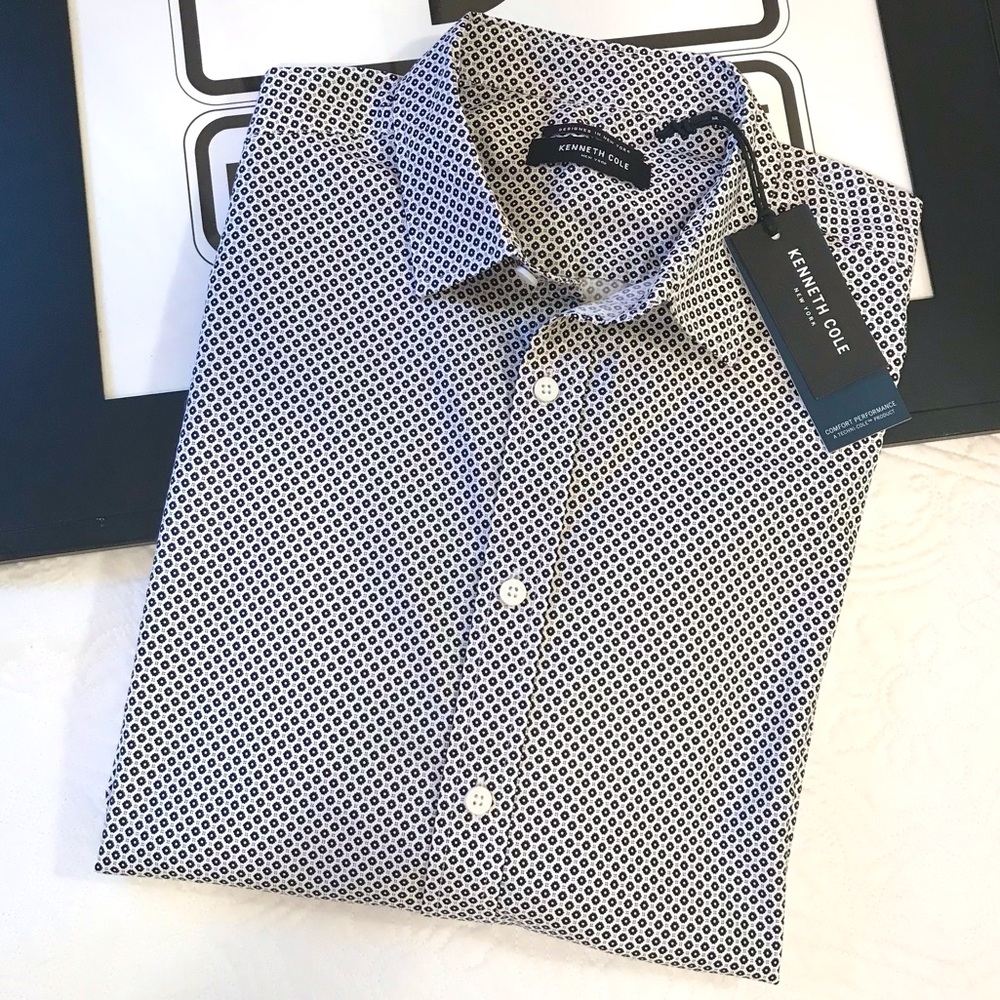 Kenneth Cole Easy Care Button Down Black and White Floral Geo Large NWT